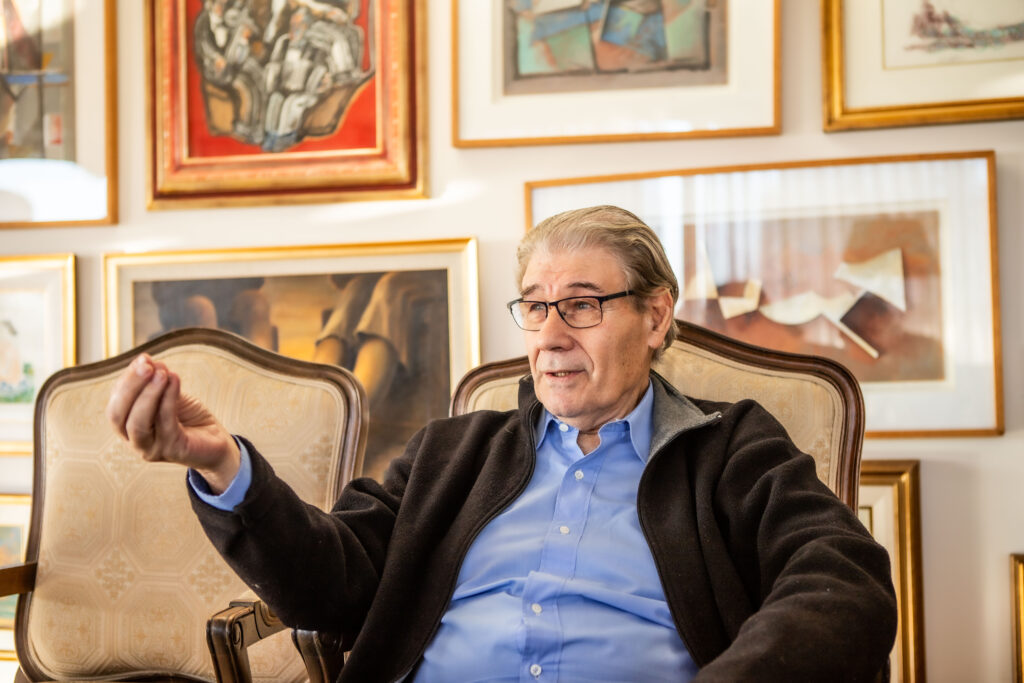 victor hugo morales